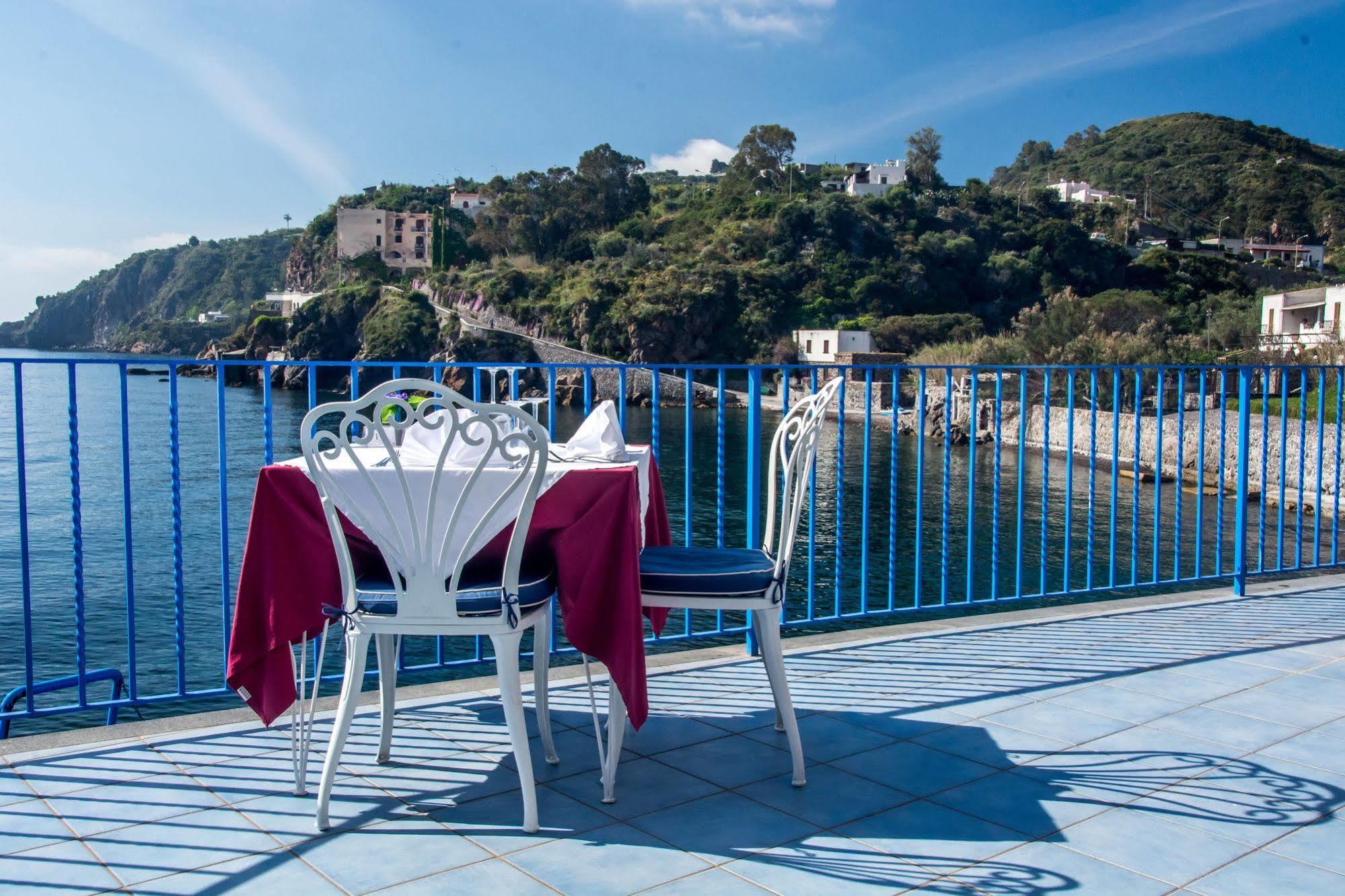 Hotel Rocce Azzurre Lipari  Dış mekan fotoğraf
