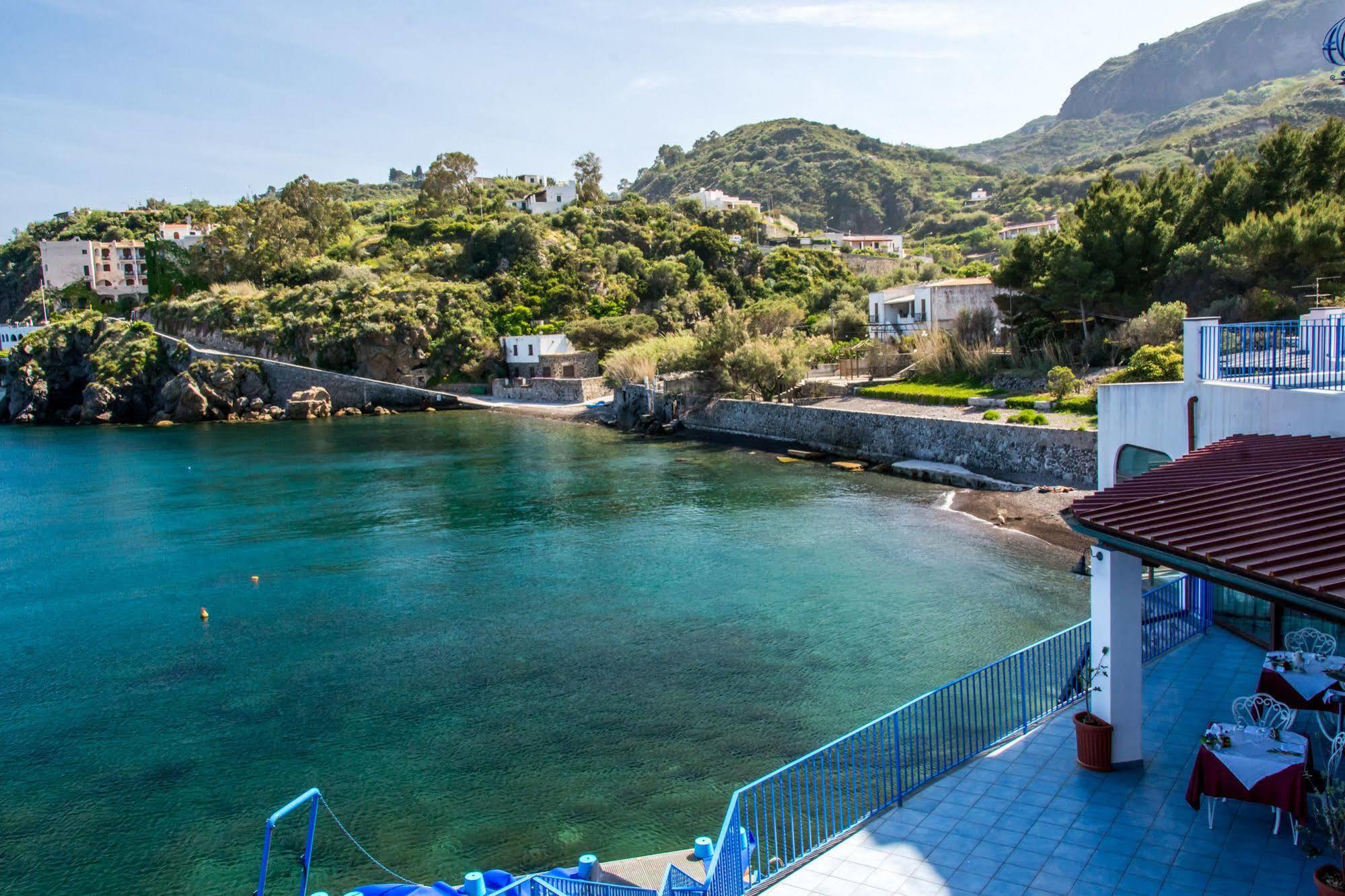 Hotel Rocce Azzurre Lipari  Dış mekan fotoğraf